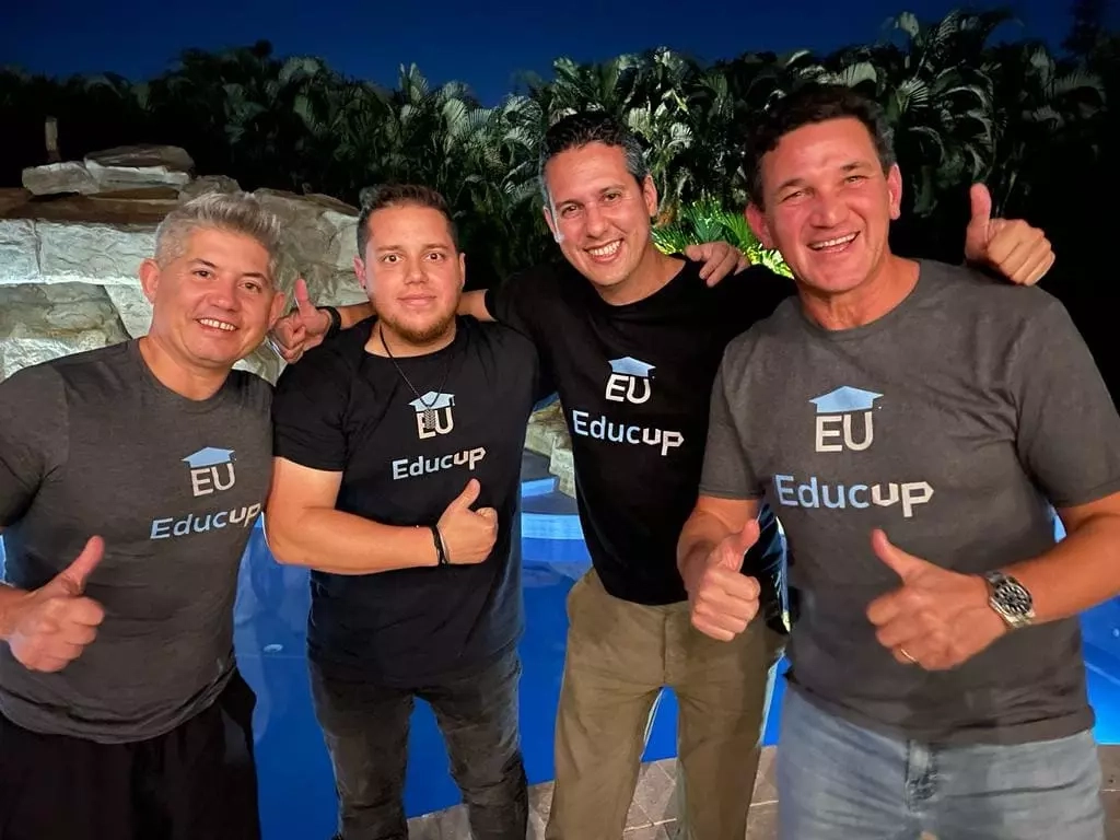 Equipo EducUp en Refresh Miami EducUp